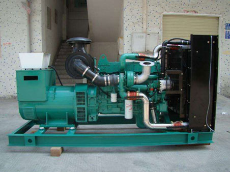 霞浦1100kw康明斯柴油发电机组图片 霞浦1100kw康明斯柴油发电机组图片
